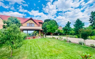 Proprietate individuala premium la intrare in Pischia - Poză 25