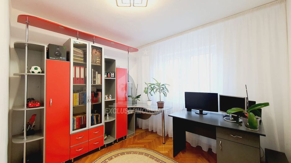 Apartament 5 camere decomandate | 100 mp | Mobilat si utilat | Cetate - Poză 7