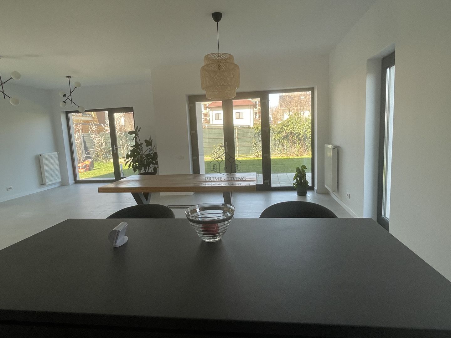 VILA NOUA SI MODERNA CU 5 CAMERE LA INCHIRIERE IN OTOPENI - Poză 10