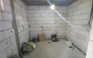 Casa Individuala Suprafete Generoase, Teren Mare, La Rosu - Poză 13