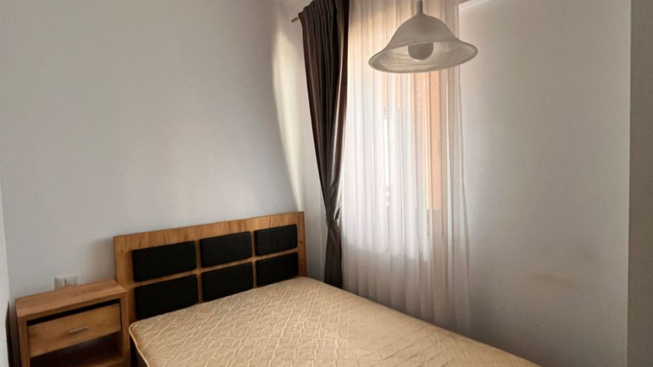 Apartament cu 3 Camere de Vanzare I Suceava/Central I 119.000Euro - Poză 3