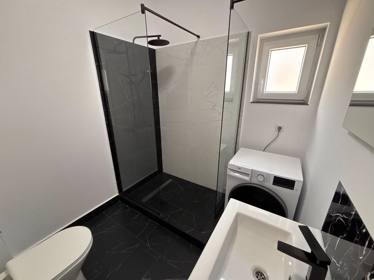 Apartament cu 3 camere si 2 locuri de parcare - Arhitectilor - Poză 4