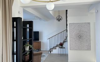 Vila de inchiriat in cartier Riviera Oradea - Poză 16