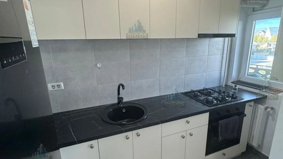 Apartament modern 2 camere cu parcare – Str. Biruinței, 550 €/lună - Poză 2