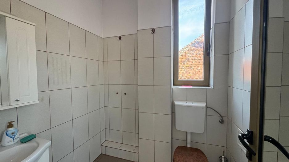 Spațiu de birou de 70 mp de închiriat în Calea Dumbrăvii, Sibiu - Poză 7