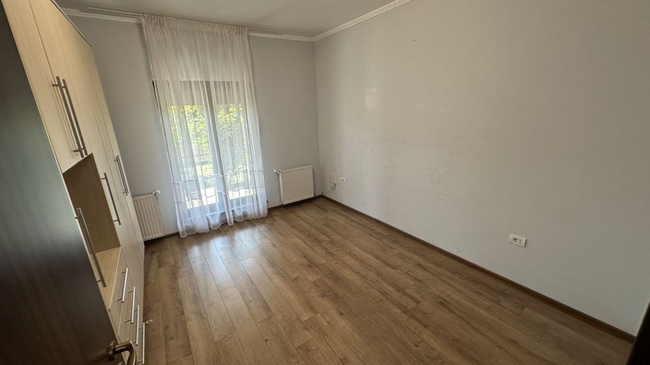 Casa parter cu carpot - Poză 20