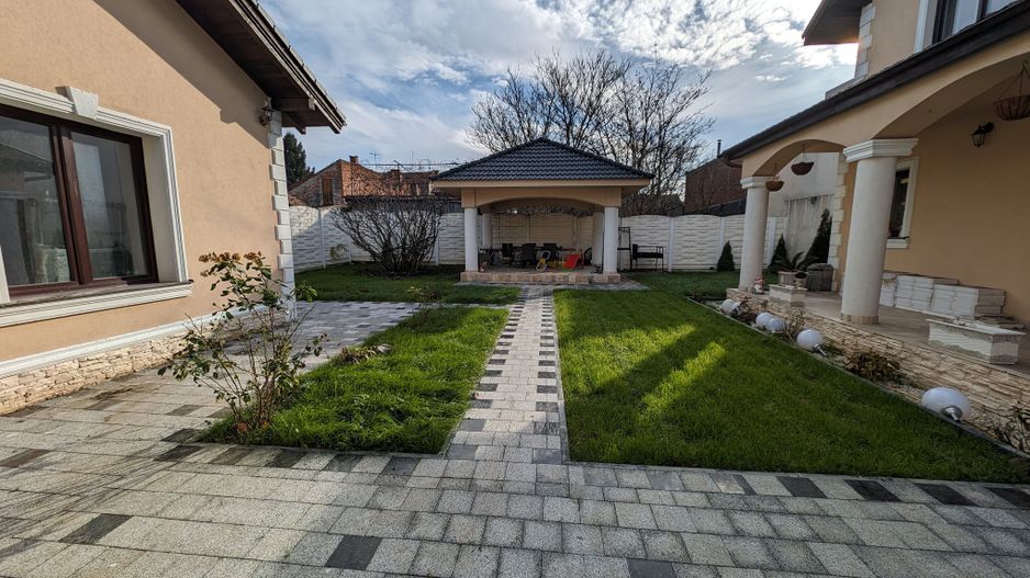 Casă in zona Iosefin - Poză 1