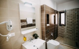 Apartament 2 Camere | 50 Mp | Balcon | Parcare | Borhanci - Poză 9