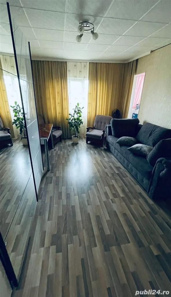 Apartament 3 camere Lipovei - Poză 1