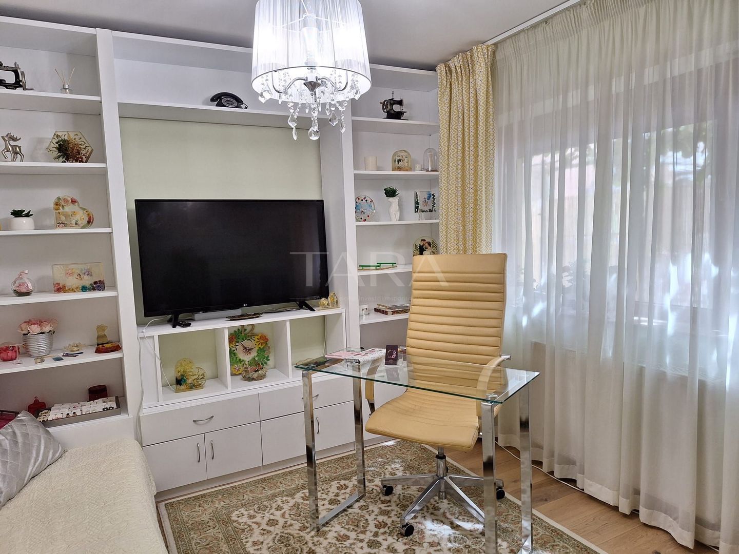 Vila deosebita de vanzare in cartierul Andrei Muresanu - Poză 11