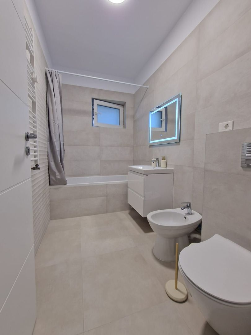 3 camere l Grand Kristal l Parcare l Apărătorii Patriei - Poză 9