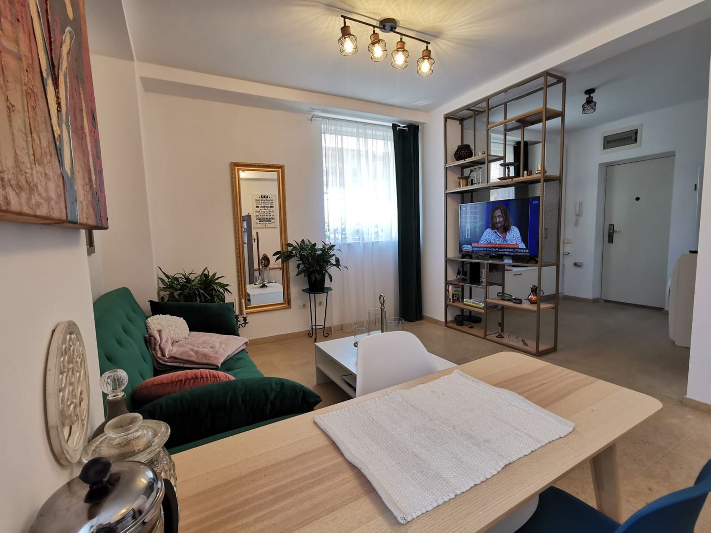 Apartament cu doua camere si loc de parcare - Poză 4