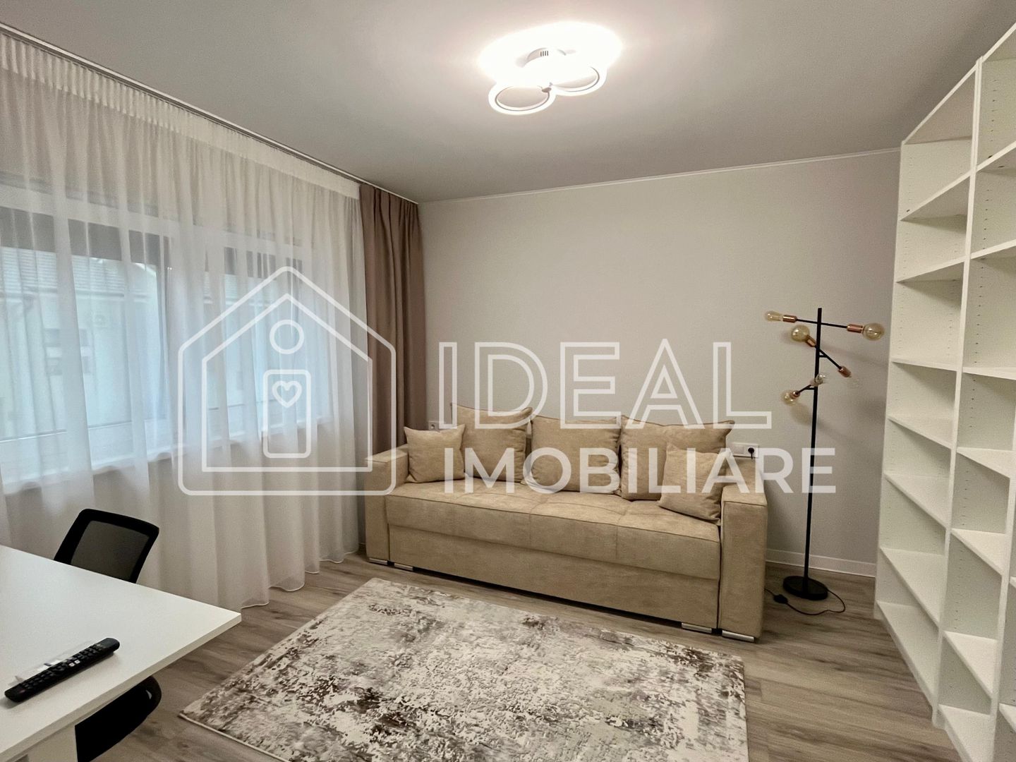 Casa moderna cu 4 camere de închiriat - Șelimbăr - Poză 11