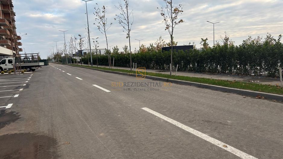 Spatiu comercial excelent, 200 mp, vitrina ampla, locuri de parcare - Poză 11