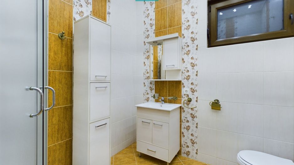 Vilă luxoasă în Serbia - Poză 25