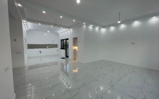 Vânzare, casă, 4 camere, 100 mp utili, teren 630 mp + garaj - Poză 2