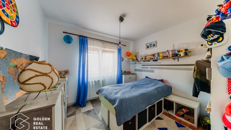 Apartament 4 camere, decomandat, etaj 3, comision 0% - Poză 8