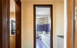 Apartament cu 4 camere - Calea Călărașilor - Metrou Piața Muncii - Poză 15