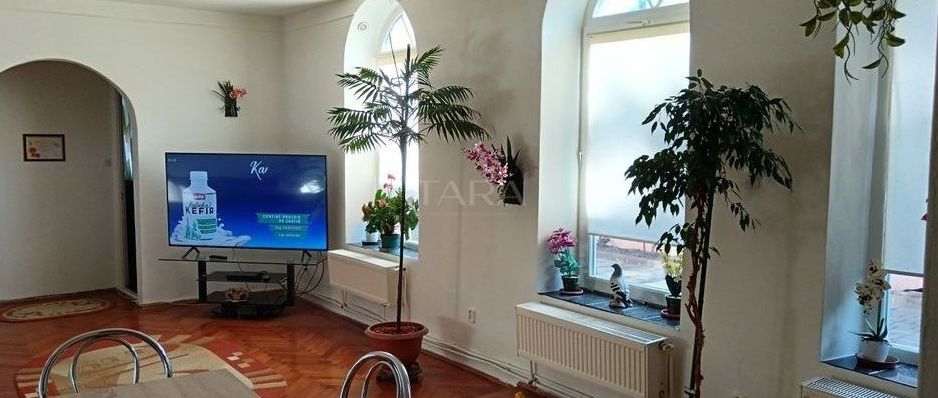 Casa 4 camere, zona Semicentrala - Poză 2