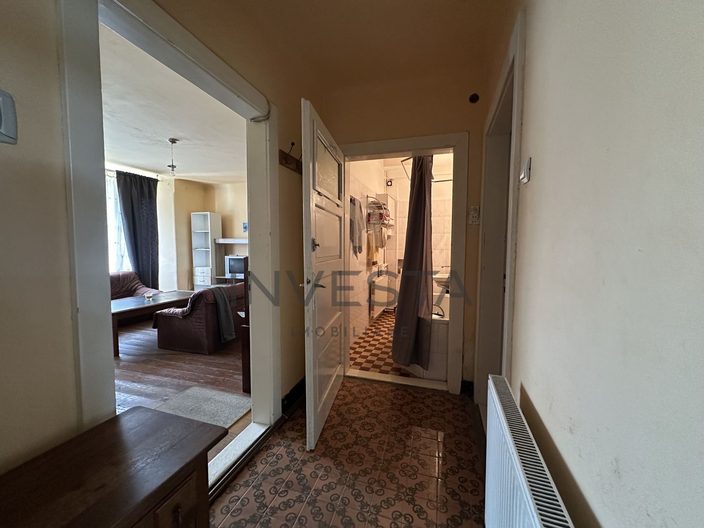 Casă cu teren de 890 mp/ Cartier Gruia - Poză 3