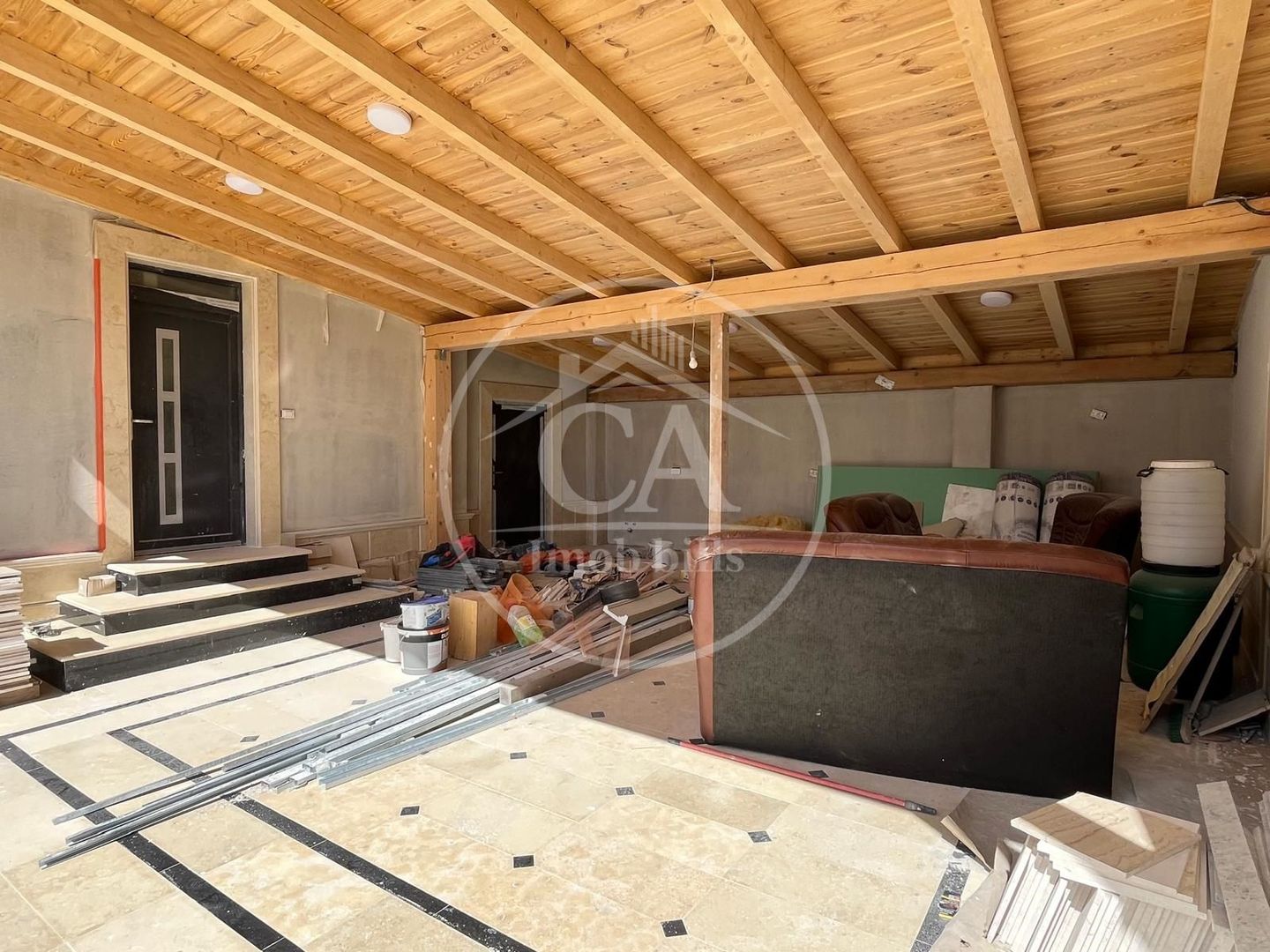 Casă de vânzare P+E+M cu 7 camere in Cartierul Grigorescu, Oradea - Poză 23