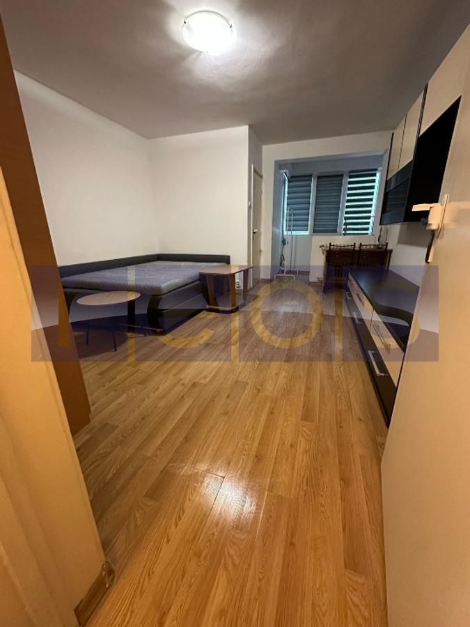 VANZARE GARSONIERA 30MP GURA DE METROU DRISTOR PARTER RENOVAT - Poză 4