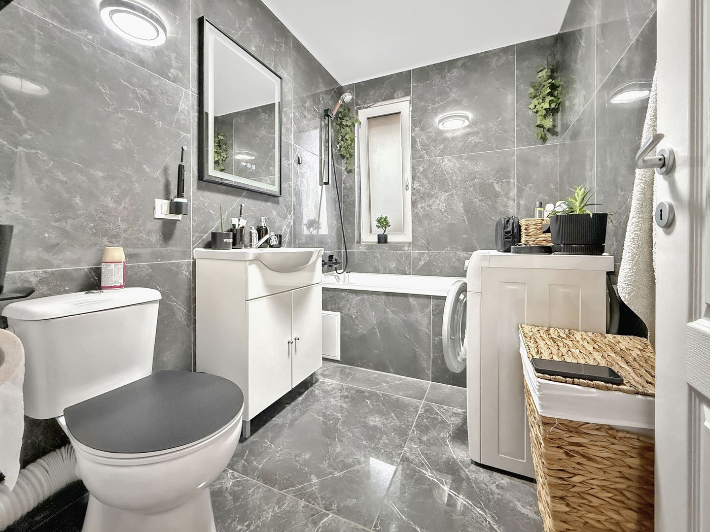 Apartament Smart & Industrial | Loc de Parcare inclus | Giroc - Zona Flonta - Poză 9