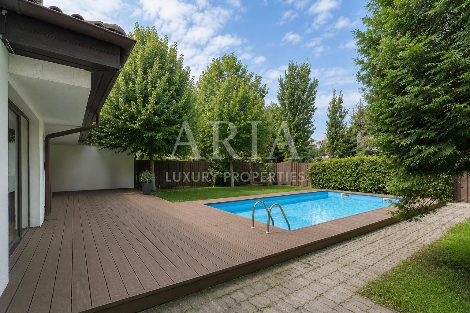 OXFORD GARDENS -  LUXURY GATED COMMUNITY - POOL - TENNIS COURT - PLAYGROUND - Poză 3