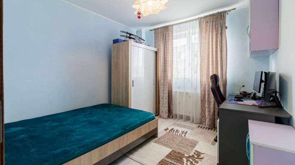 4 camere cu centrala, et 7 din 8 - Poză 5