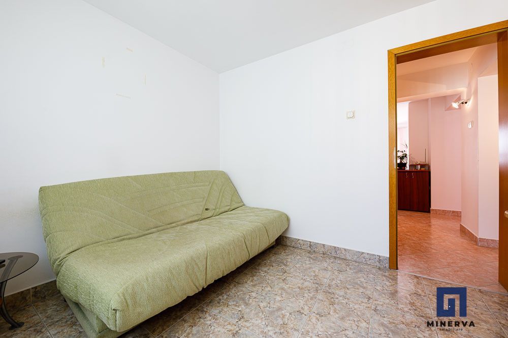 Apartament cu priveliste, 4 cam, decomandat – Zona Lipovei - Poză 18