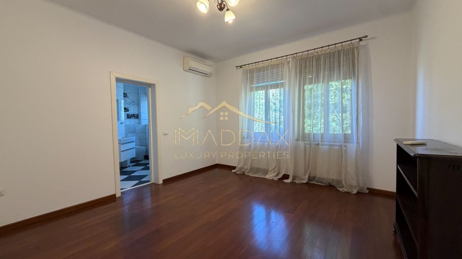 Apartament de inchiriat /4 camere in vila *153mp* +parcare / Dorobanti Capitale - Poză 13