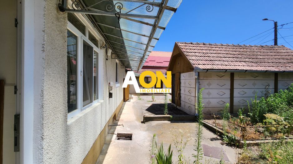 Casă cu 4 camere de vânzare în zona Barabant - Poză 21