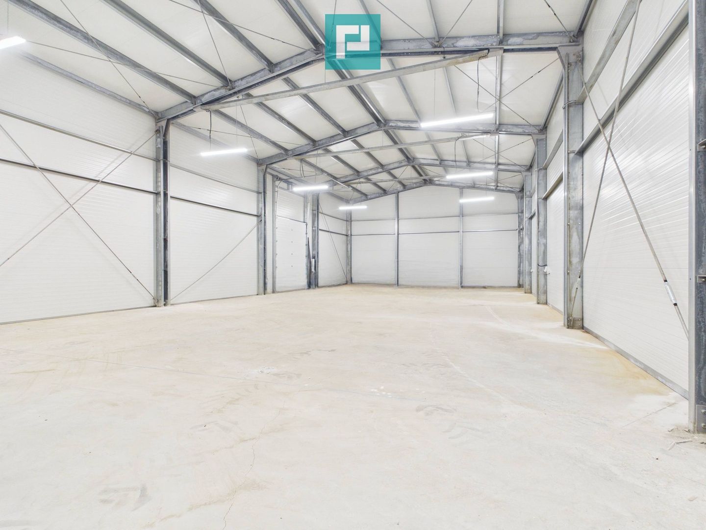 Hală nouă pentru depozitare/ activități comerciale - Poză 1