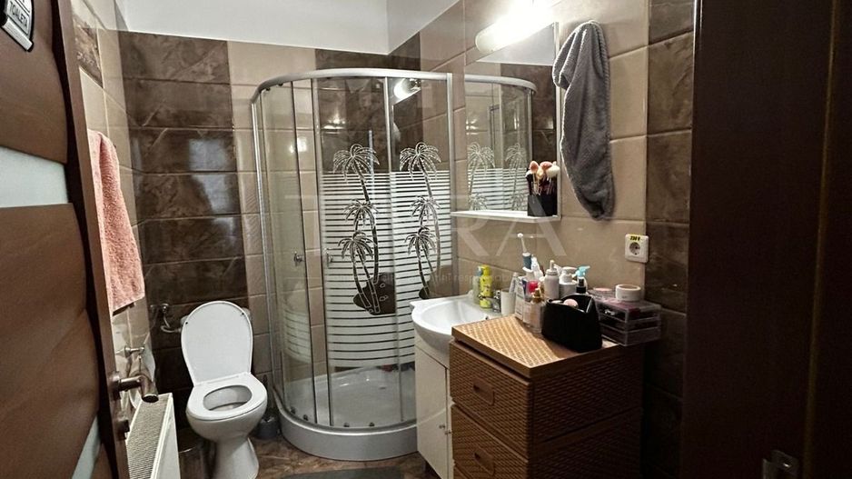 2 apartamente spațioase de vânzare în centrul Clujului - Poză 17