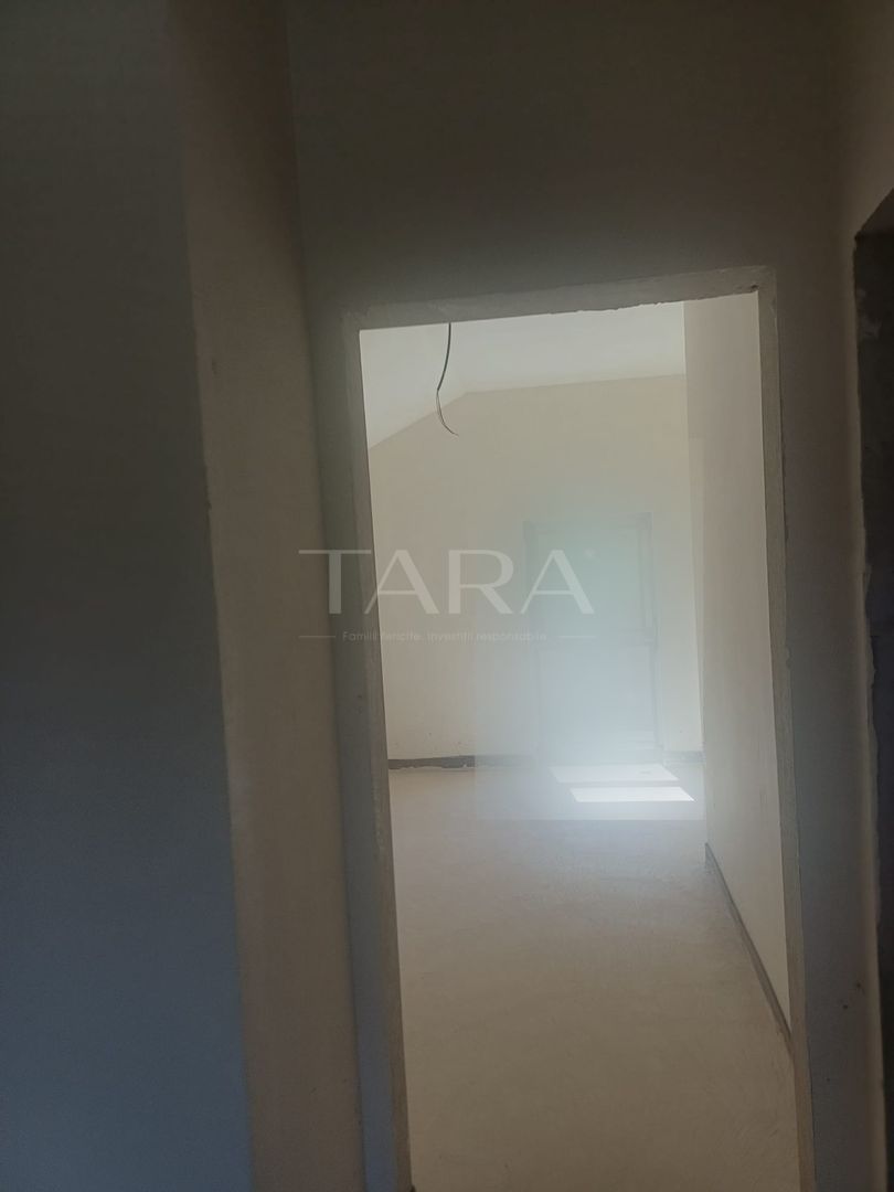 Duplex semifinisat în Mănăștur, 122 mp utili, teren 250 mp, 4 camere. - Poză 8