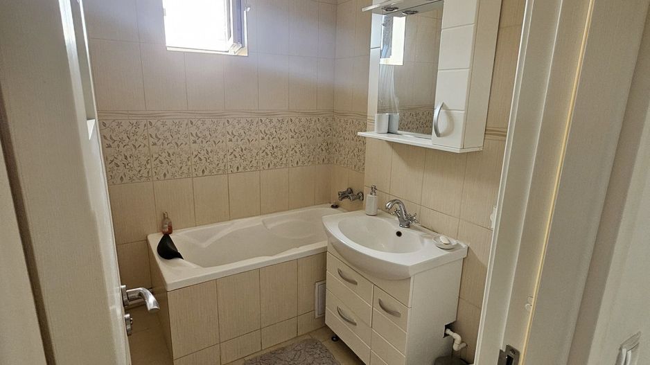 🏡 Apartament cu suflet, lângă Grădina Publică – 2 camere spațioase, 68 m², Gala - Poză 4