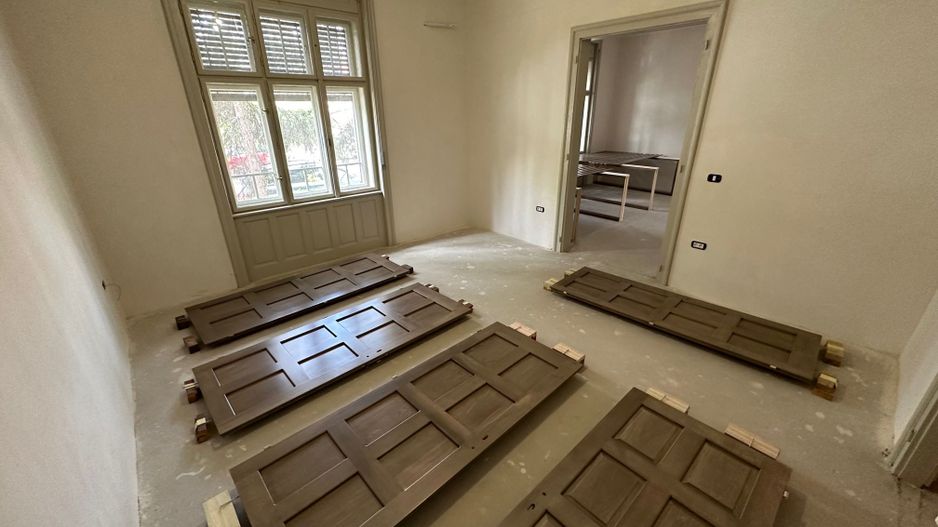 Clădire de birouri/ clinica zona Centrală - Poză 11