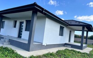 Casă de vânzare cu 4 camere în comuna Ciurea, cartier Chihan - Poză 2