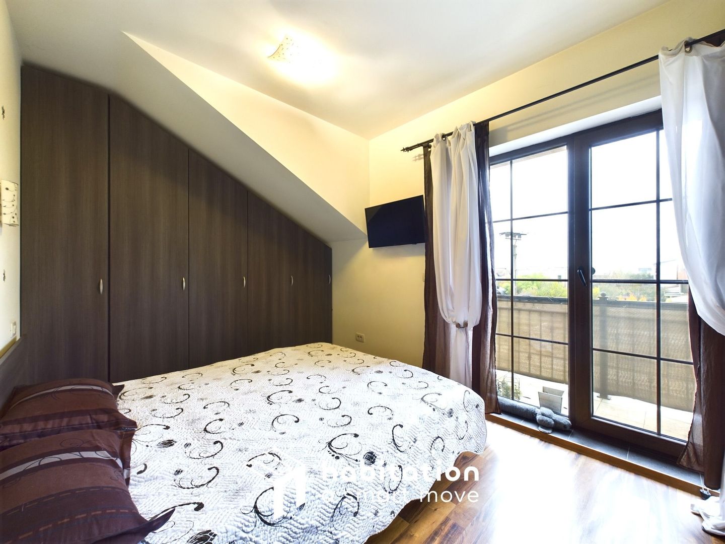 Apartament 3 camere, elegant amenajat, in Dumbrăvița- Kaufland - Poză 8