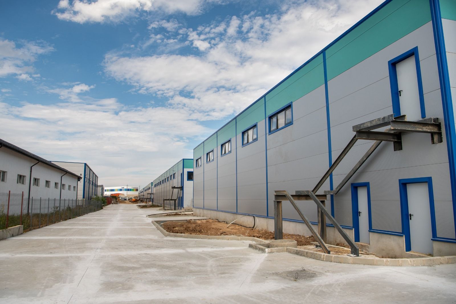 HALĂ INDUSTRIALĂ DE ÎNCHIRIAT – 575 MP, POPEȘTI-LEORDENI - Poză 2