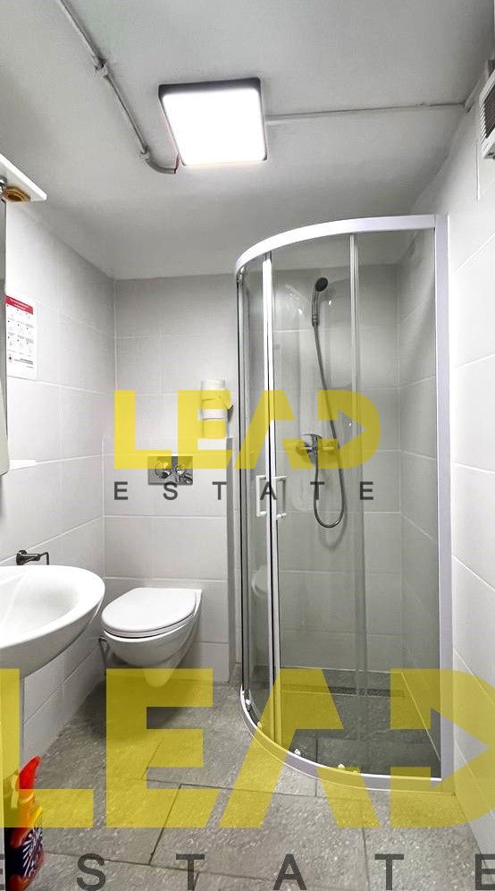 Casa renovata complet! 210 mp utili pe teren de 548 mp! - Poză 15