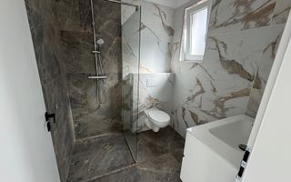 1\2 Duplex Utvin P+E,4Camere,2 Bai,Toate Utilitatile - Poză 10