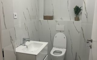 Apartament cu 3 camere, 2 băi, balcon și parcare, Florești. - Poză 8