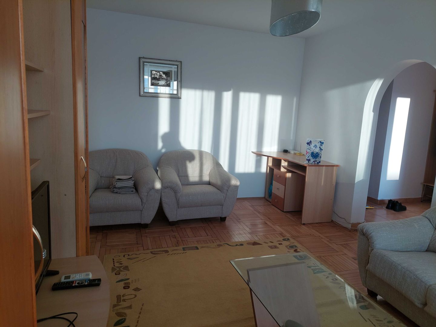 Închiriez apartament 2 camere, Piața Muncii, renovat - Poză 1