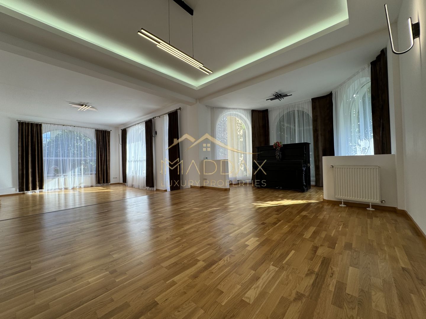 Vila Individuala 7 camere*Piscina*Teren 1000 mp / 8 parcari// Erou Iancu Nicolae - Poză 82