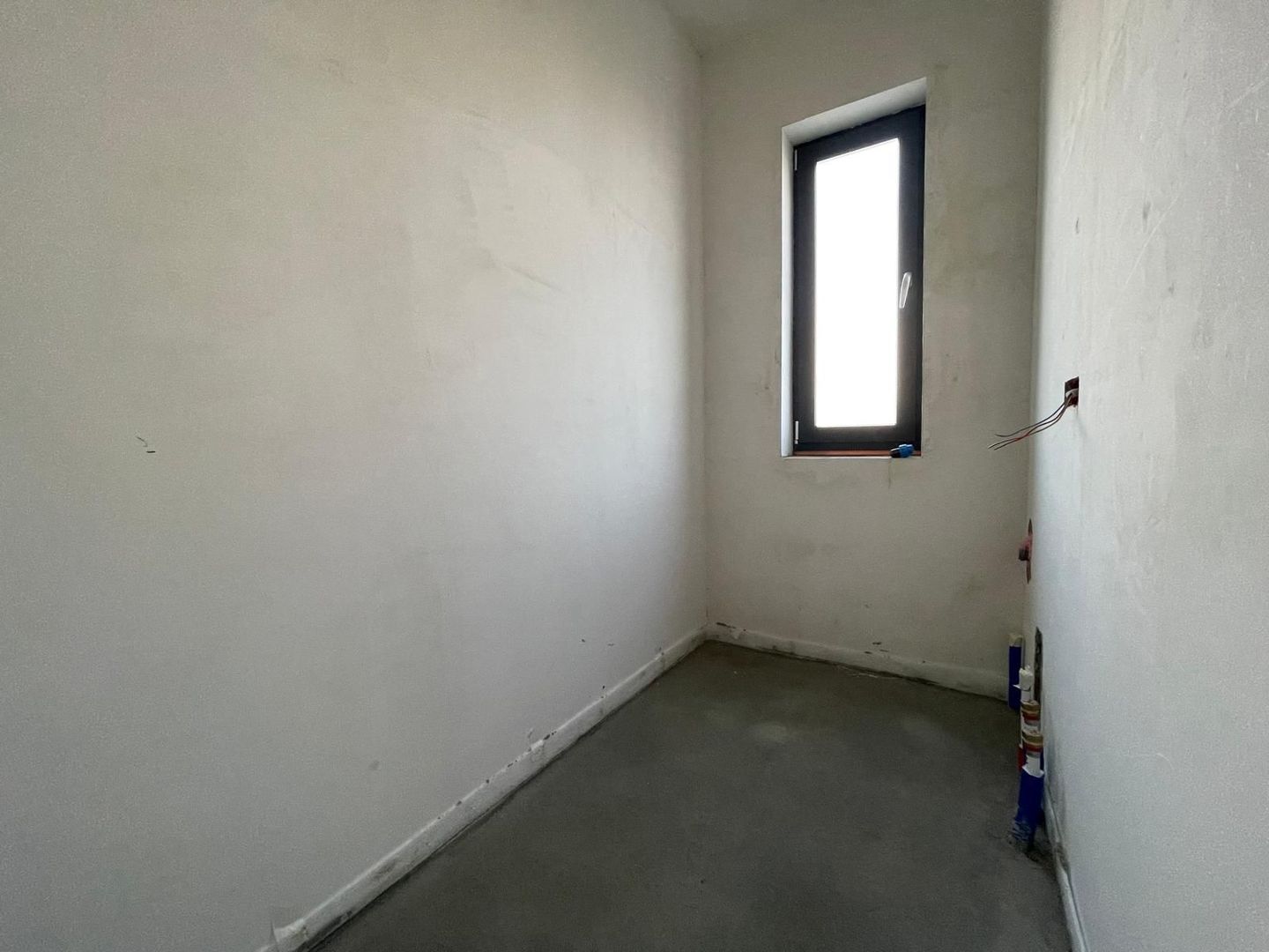 Duplex despartit prin camera tehnica - 5 camere - Mosnita - Poză 6