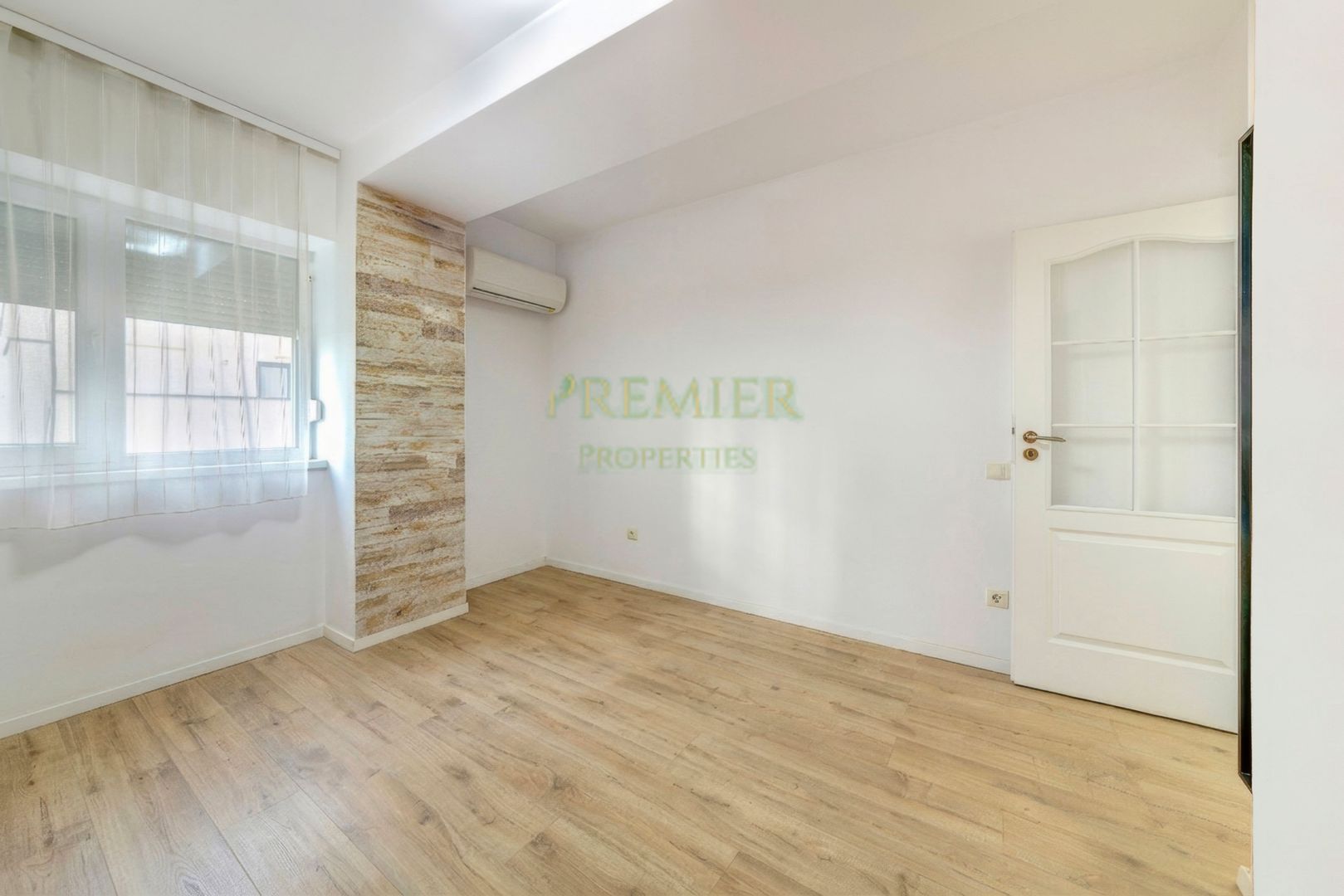 Penthouse cu terasă panoramică de 53 mp, garaj subteran – Sector 1,  an 2020 - Poză 20