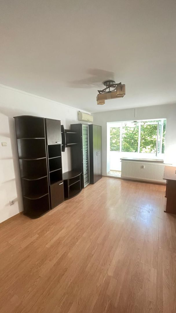 GARSONIERA COCHETA ZONA DRISTOR - Poză 1