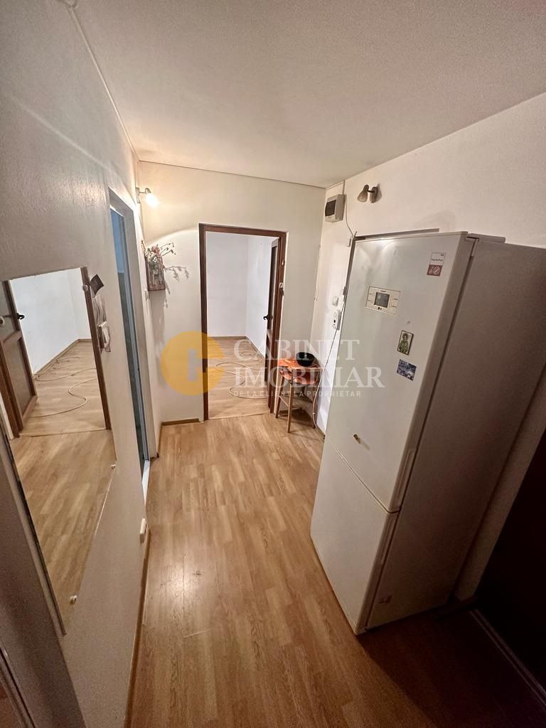 Apartament 1 Camera Decomandat 31 Mp Bloc 1989 - Poză 2