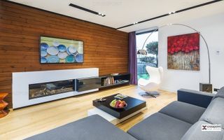 Casă / Vilă cu 6 camere de vânzare în zona Primaverii - Poză 2